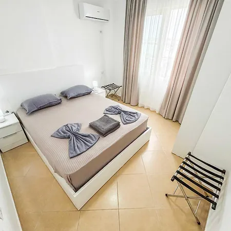 Apartment High 1186
